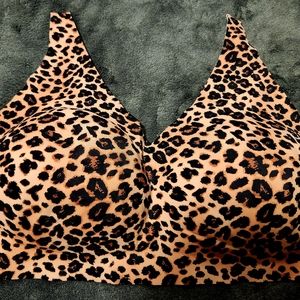 Secret Treasures Leopard Print Bra. Size Large